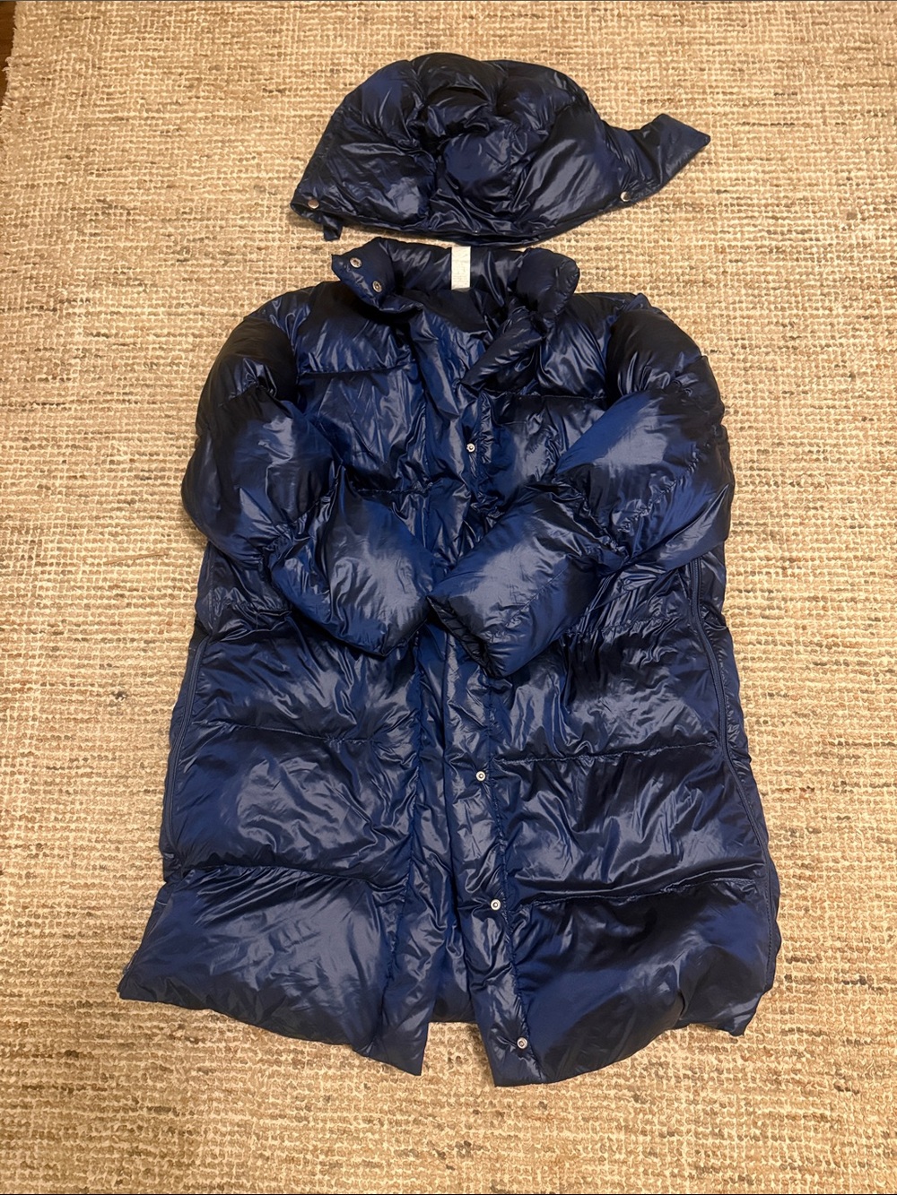 Women’s Fabletics Navy Long Puffer Coat - Lightweight Insulated Jacket.